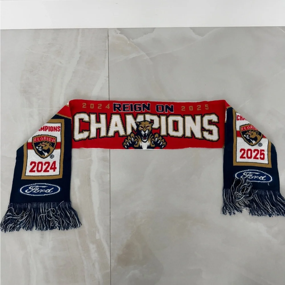 Newest in Package Florida Panthers 2024/25 Stanley Cup Champs REIGN ON NHL Scarf